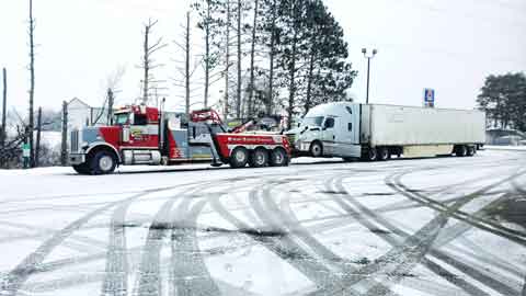Heavy Towing Western Michigan